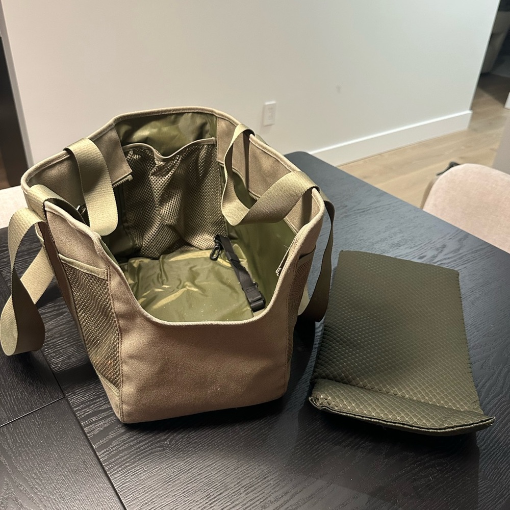 Like New - Olive Dog Carrier with removable dog pad